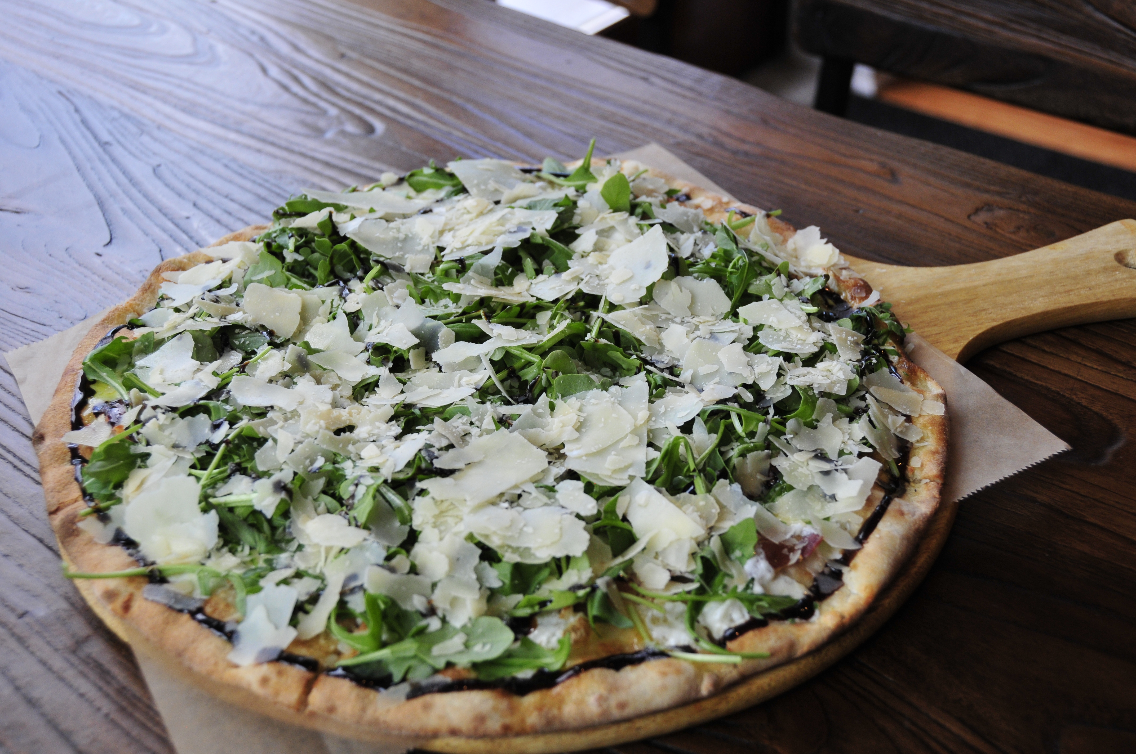 Veggie greens pizza with parmessan